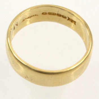 18ct gold 4.4g Wedding Ring size L